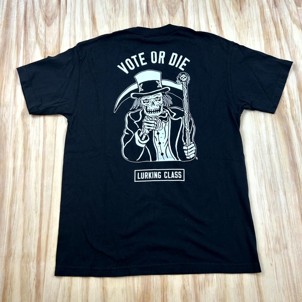 Lurking Class by Sketchy Tank‎ T-Shirt Mens L Black Short Sleeve Vote Or Die Tee